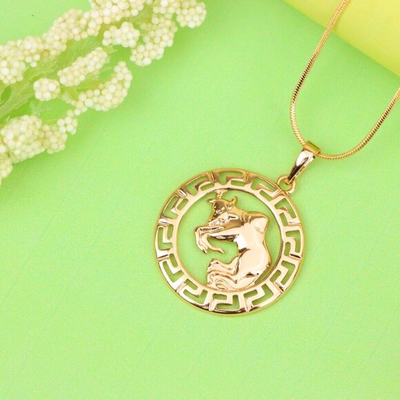 "Zodiac Bull Rose Gold Pendant with Intricate Border Design, XPPT1329 - Picture 4 of 13